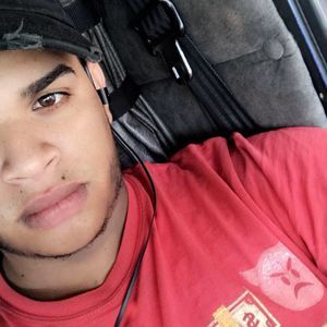 Meet your Posher, Juan